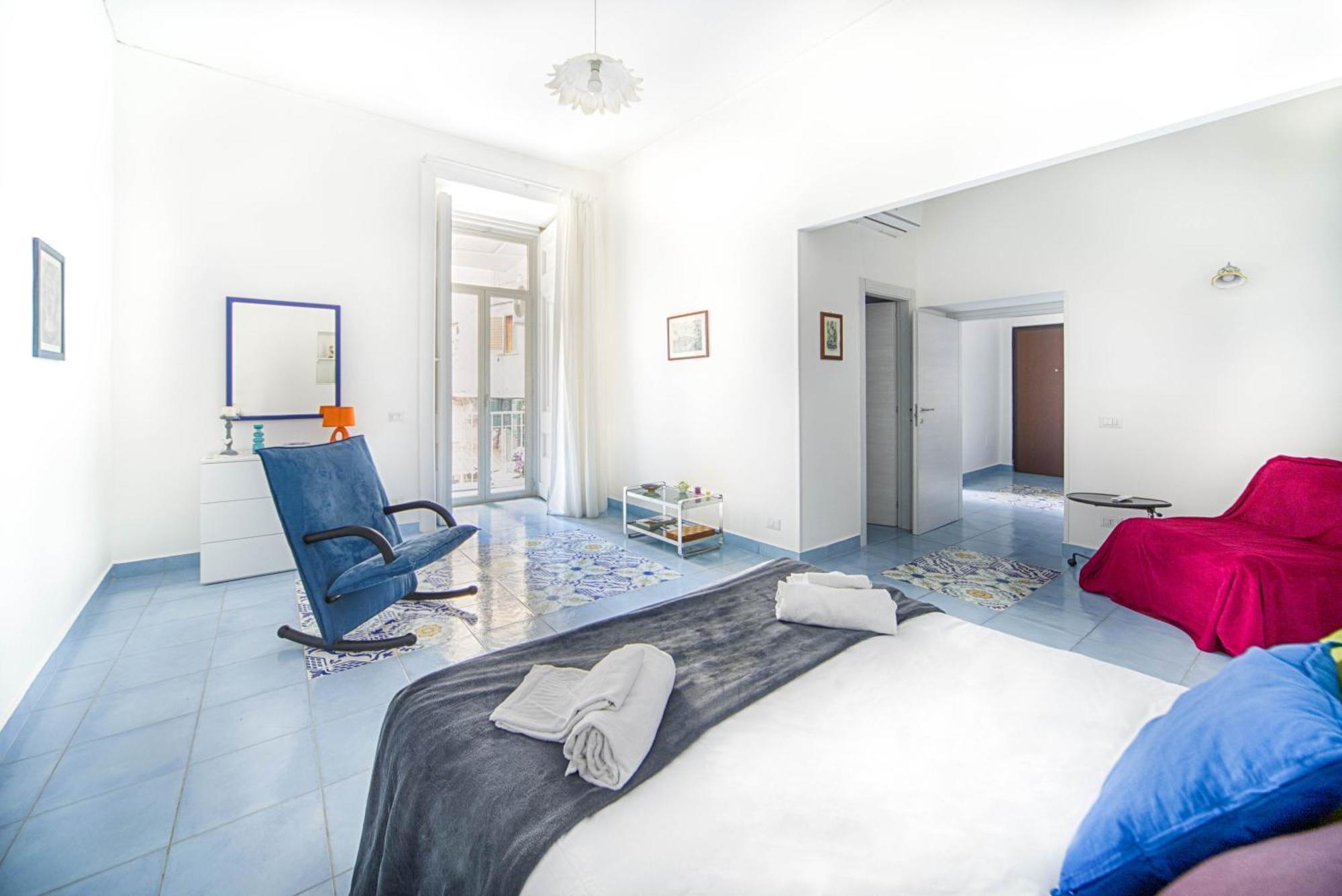 Gocce Villas - Il Limoncello Historical Center Of Наполи Екстериор снимка
