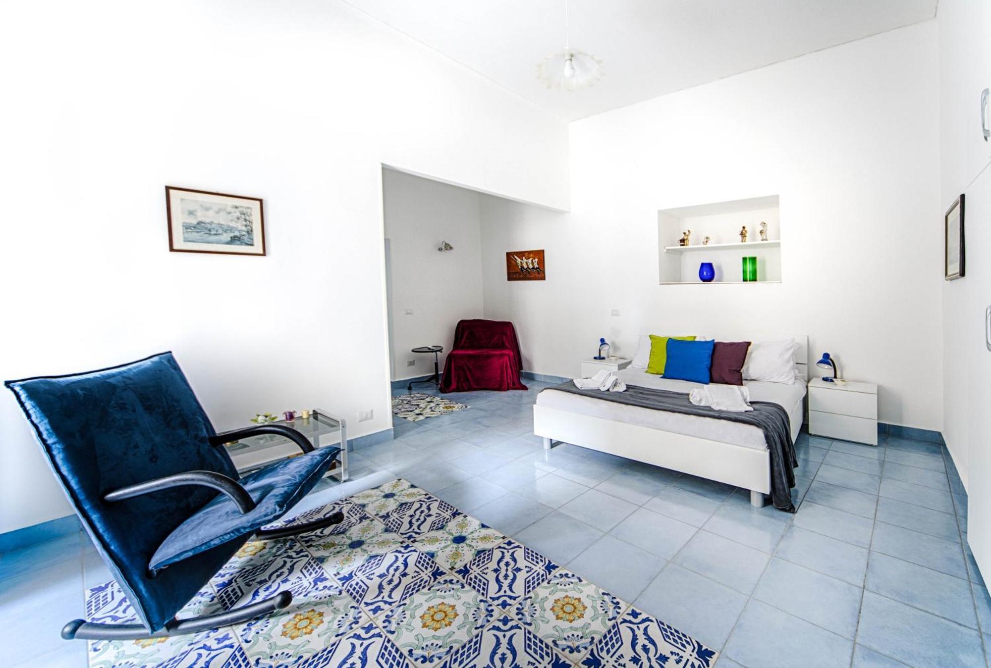 Gocce Villas - Il Limoncello Historical Center Of Наполи Екстериор снимка