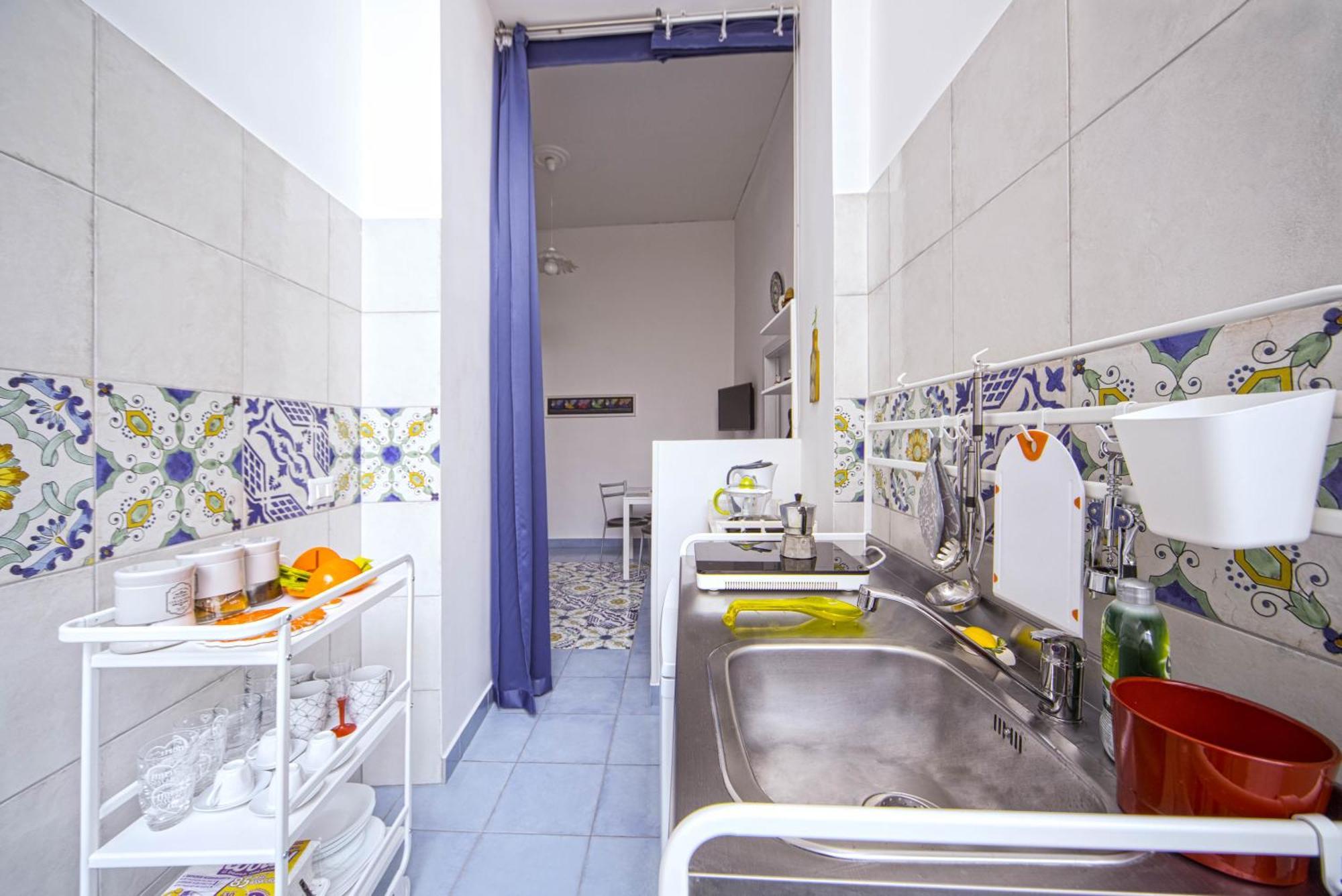Gocce Villas - Il Limoncello Historical Center Of Наполи Екстериор снимка