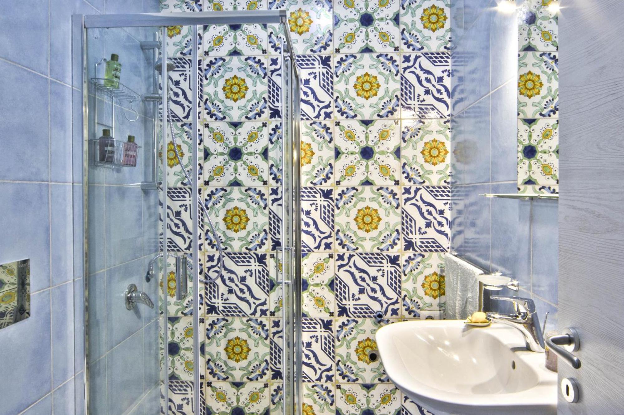 Gocce Villas - Il Limoncello Historical Center Of Наполи Екстериор снимка